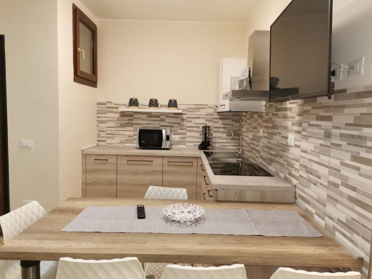 La Caletta Di Dany Apartment Кастелсардо Екстериор снимка