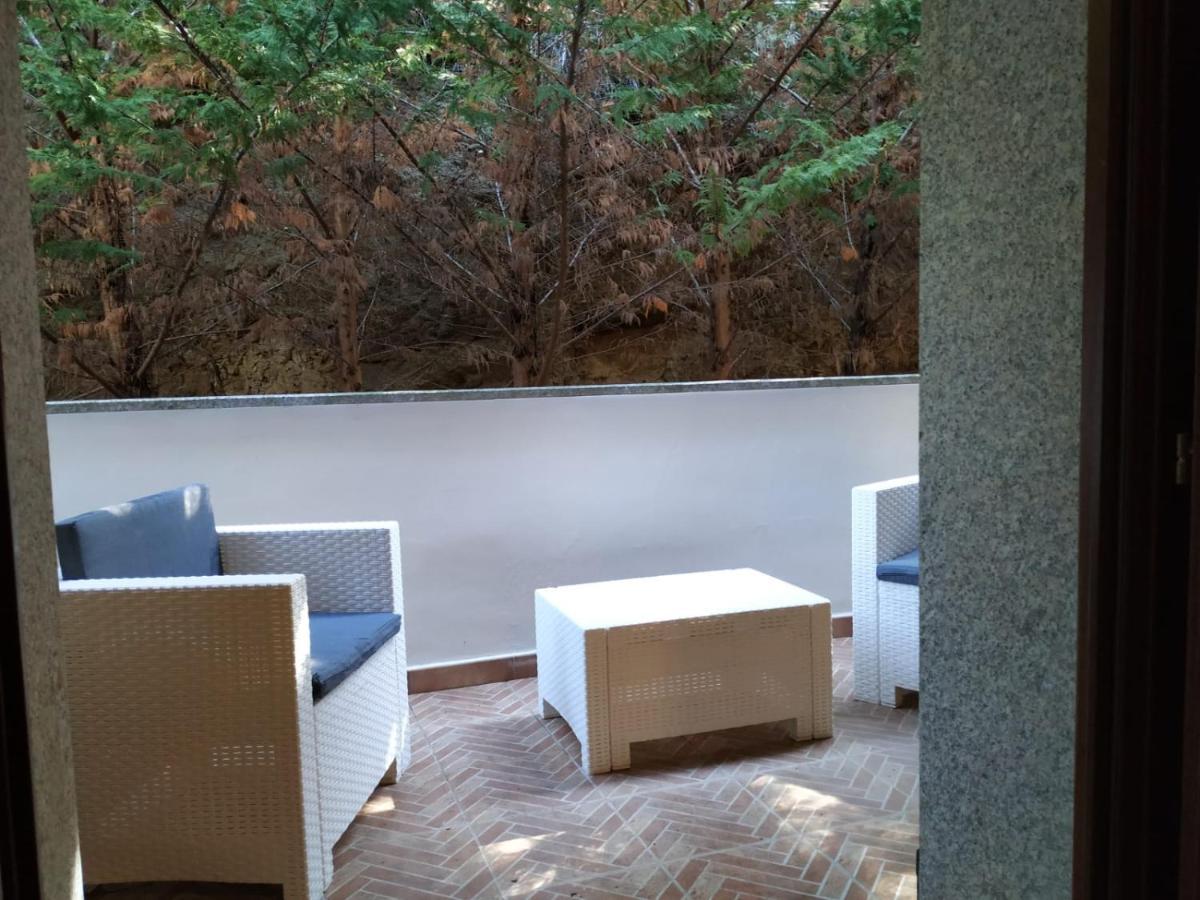 La Caletta Di Dany Apartment Кастелсардо Екстериор снимка